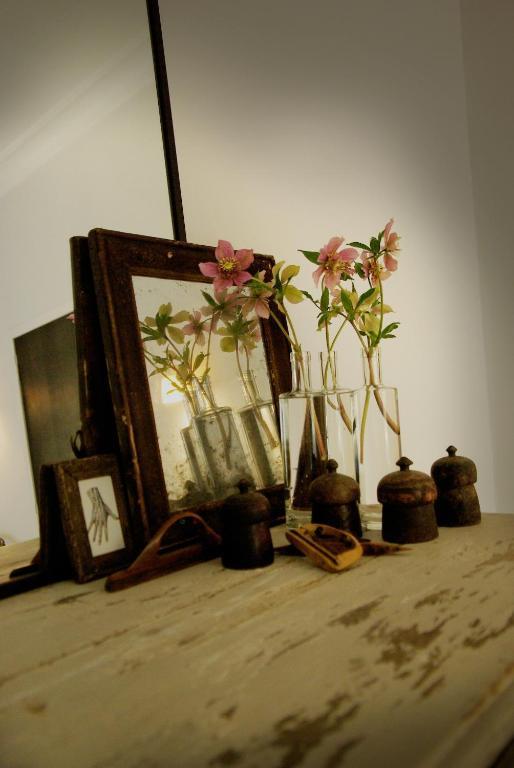 Monte Arena Bed & Breakfast Montaren-et-Saint-Mediers ภายนอก รูปภาพ